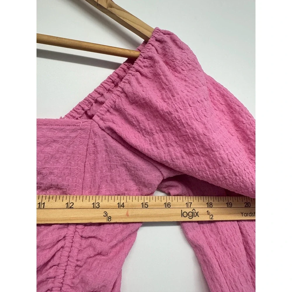 Sophie Rue‎ Shirt Women M Pink Ruched Crop Top Textured Milkmaid Coquette Girly